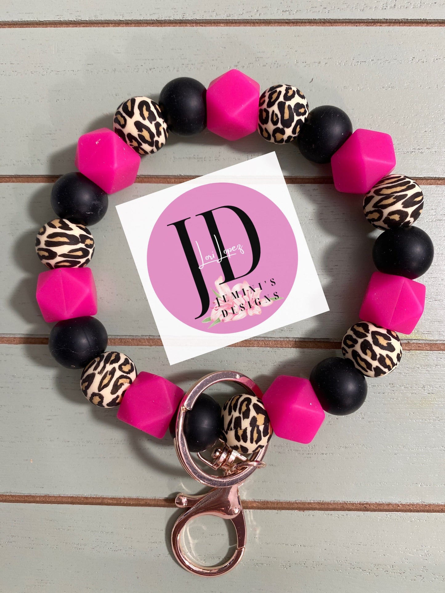 Custom beaded Keychain & glitter gel pen set/ custom name Bangle and glitter pen. Choose what color beads and glitter